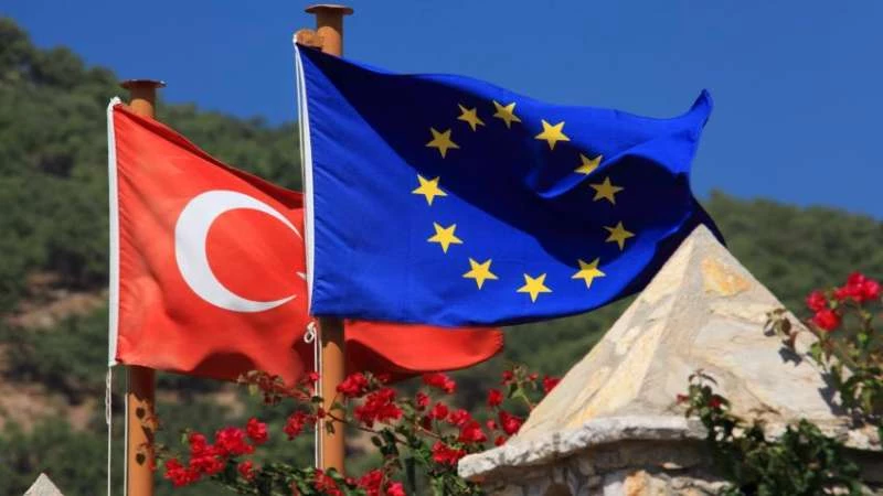 صحيفة ألمانية.. تركيا ستقبل تأجيل رفع تأشيرات الأوروبي لنهاية العام