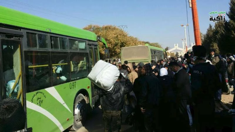  بدء حملة  تهجير أهالي زاكية في ريف دمشق الغربي إلى إدلب
