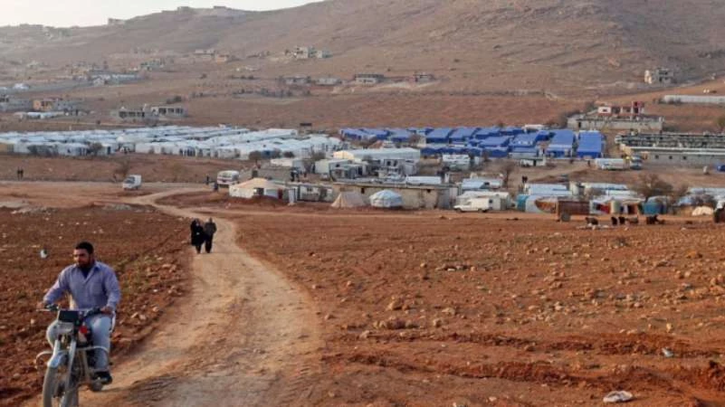 نزوح 350 لاجئاً سورياً من جرود بلدة عرسال اللبنانية