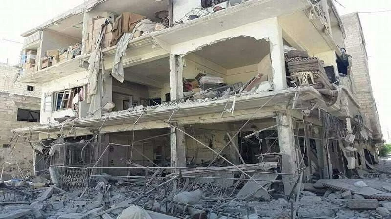 غارات مكثفة لطيران النظام على حي الحجر الأسود جنوب دمشق