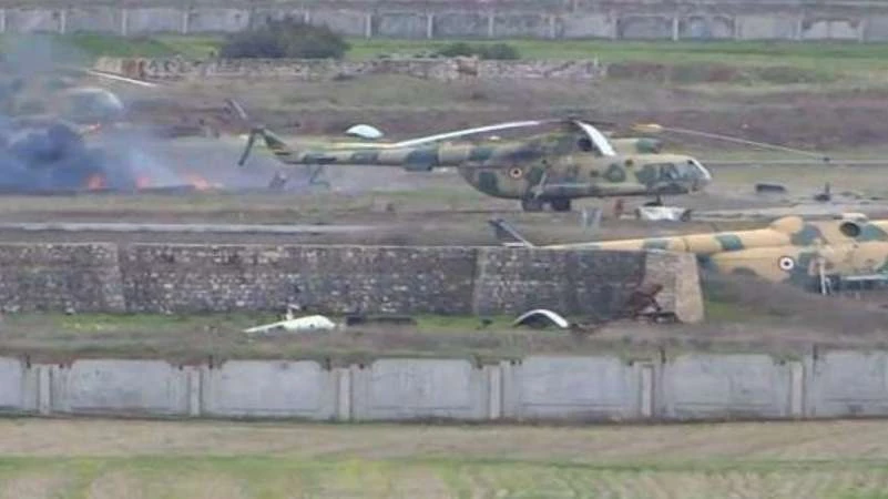 الثوار يدمرون 6 طائرات مروحية في مطار بلي العسكري