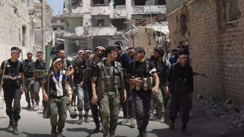 بعد الاشتباكات في بلدة حمورية.. فيلق الرحمن يرد على اتهامات "تحرير الشام"