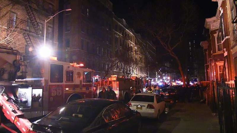 حريق في نيويورك يودي بحياة 12 شخصاً