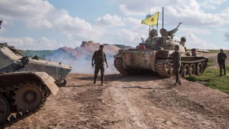 الوحدات الكردية تسابق قوات الأسد وتطلق معركة الاستيلاء على دير الزور