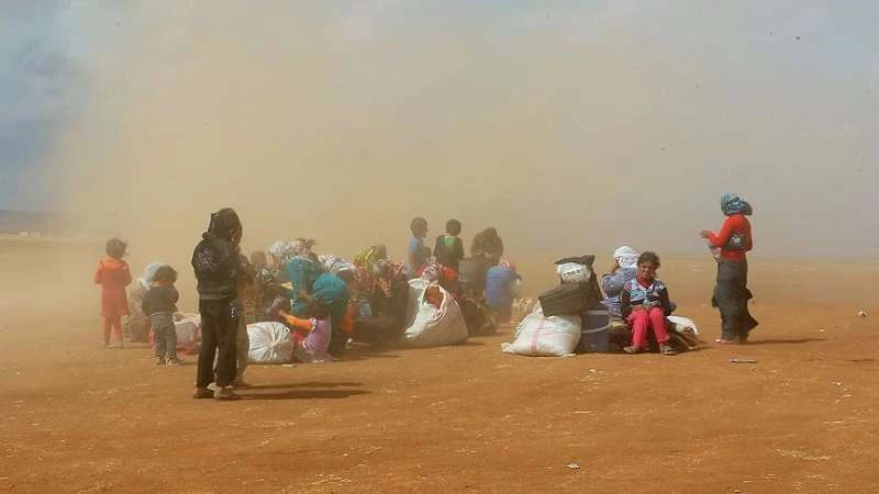المغرب يعلن رسمياً انتهاء أزمة اللاجئين السوريين العالقين على الحدود مع الجزائر