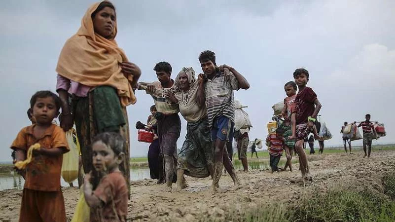 مسلمو الروهينغيا يواصلون النزوح إلى بنغلاديش