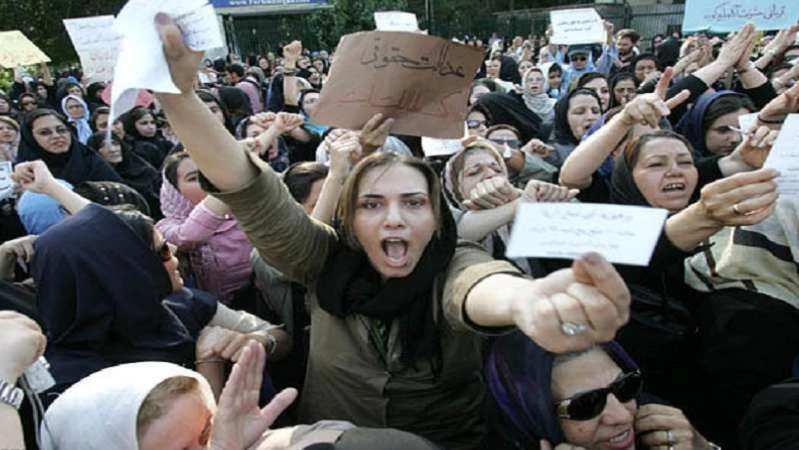 خمسة أشياء عليك معرفتها عن المظاهرات في إيران