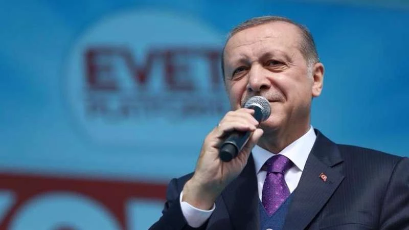 عشية الاستفتاء..أردوغان مطمئن للنتيجة .. ماذا قال عن السوريين في تركيا؟