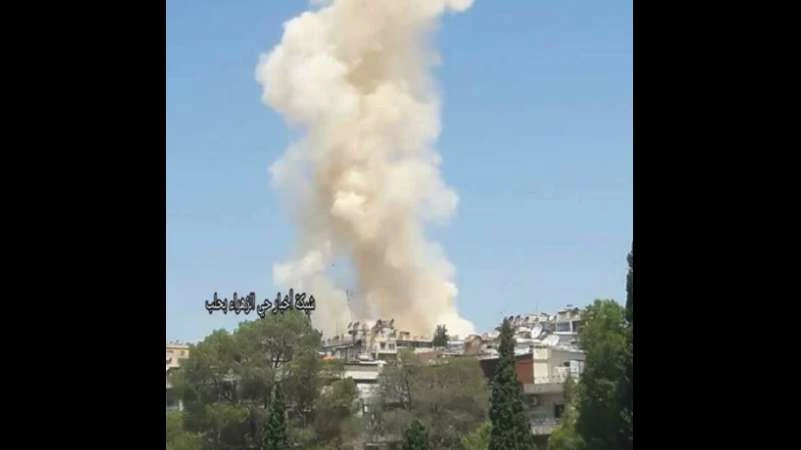 انفجارات تهزّ مدينة حلب.. وحرائق تشتعل في ثكنة "طارق بن زياد"