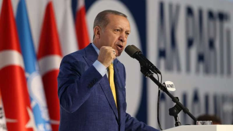 أردوغان يعود لرئاسة حزب العدالة والتنمية