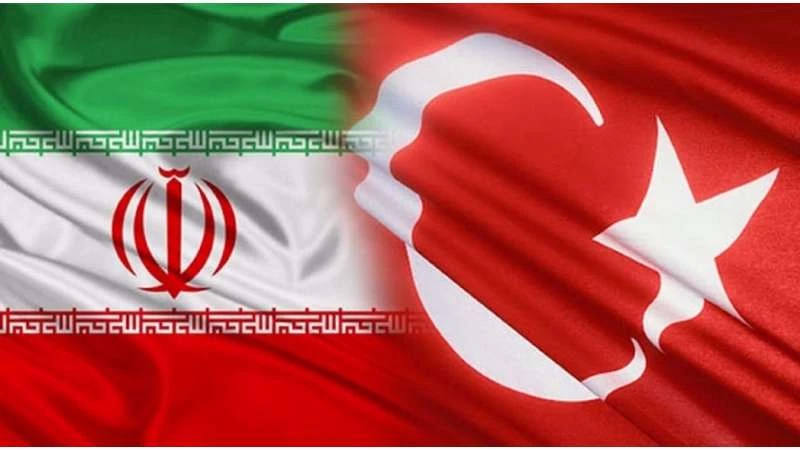 صحيفة: أولوية تركيا وإيران في موقفهما من برزاني كانت السياسة لا الاقتصاد