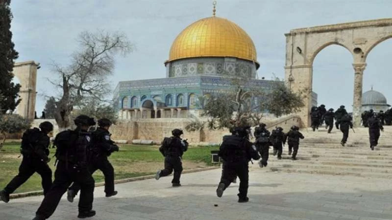 إسرائيل تصادق على منع الأذان خلال ساعات محددة بالمساجد الفلسطينية 