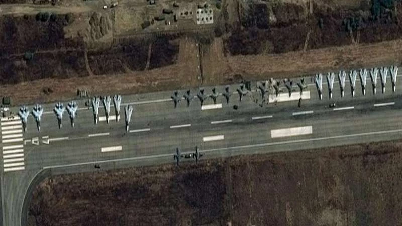 وزارة الدفاع الروسية: هذه تفاصيل الهجوم على مطار حميميم (صور)