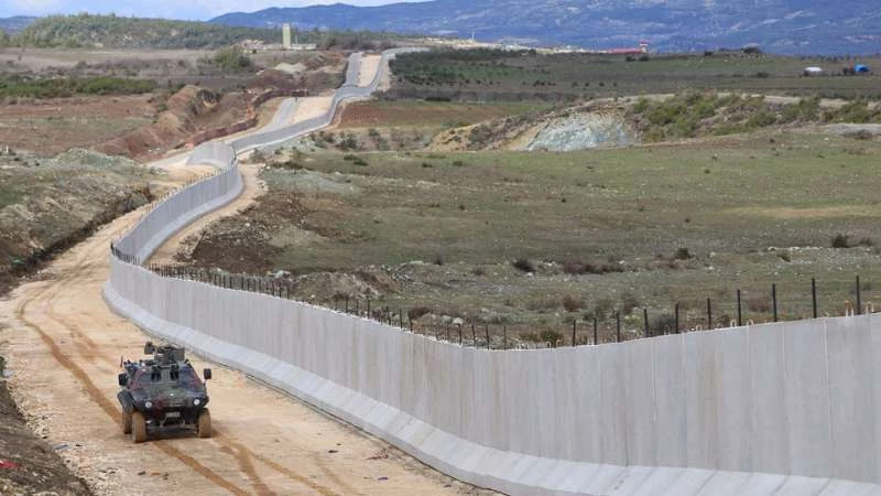 الجدار التركي على الحدود مع سوريا يشارف على الانتهاء