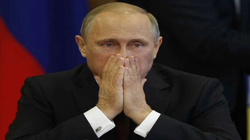 قصف «قلعة بوتين» يقوض الانتصار