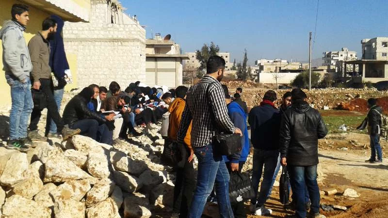 طلبة "حلب الحرة" يتهمون حكومة الإنقاذ بإغلاق جامعتهم بحجة الاختلاط! 