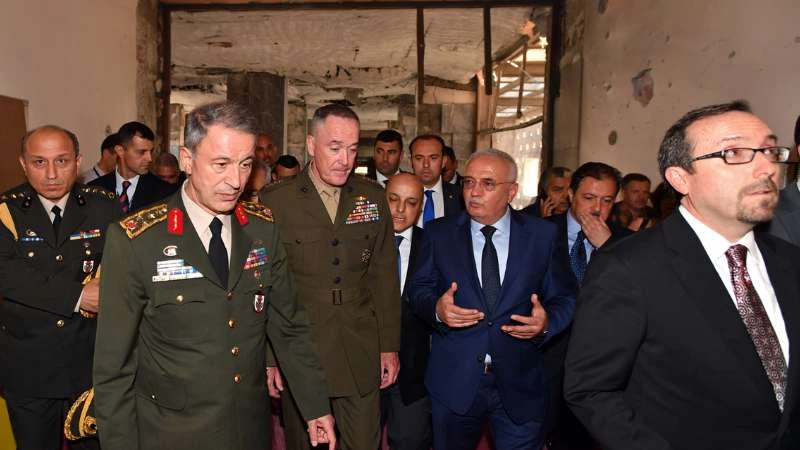 مباحثات عسكرية "تركية أمريكية" حول الرقة والباب ومنبج