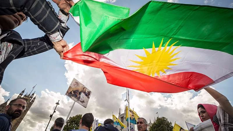 بغداد تمهل كردستان 72 ساعة لتفادي حظر جوي دولي وبرزاني يدعو للحوار