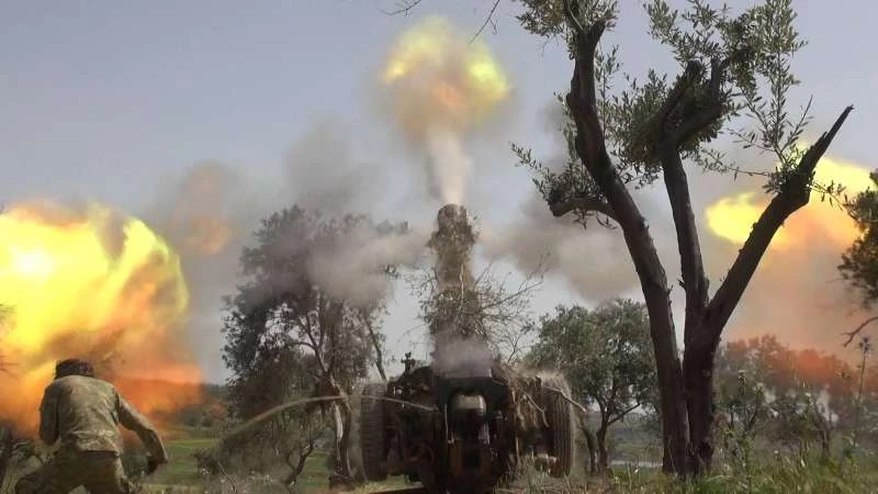 محلل عسكري يوضح أسباب الانهيار السريع للنظام في ريفي حماة وإدلب