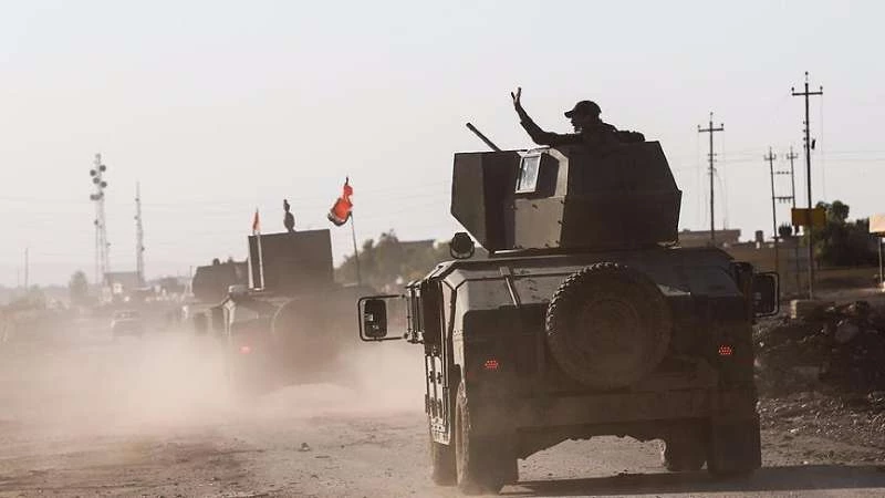 بسبب استهداف المدنيين.. قوات بغداد توقف الهجوم غرب الموصل 