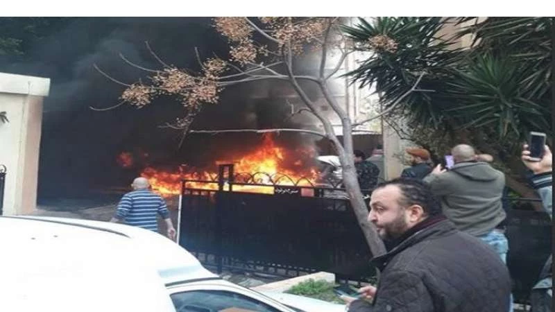 مفخخة تستهدف قيادياً في "حماس" جنوبي لبنان (صور)