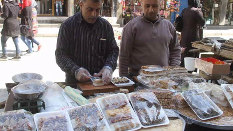 غلاء الأسعار في حماة يحرم الفقراء من أجواء رمضان  