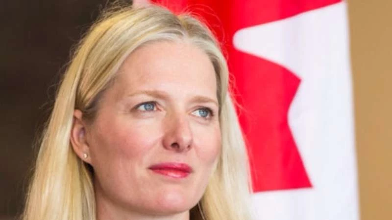  "تغريدة" تدفع وزيرة كندية للاعتذار ووصف الأسد بالمجرم