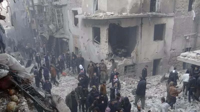 نظام الأسد قصف السوريين بـ 500 برميل متفجر الشهر الفائت