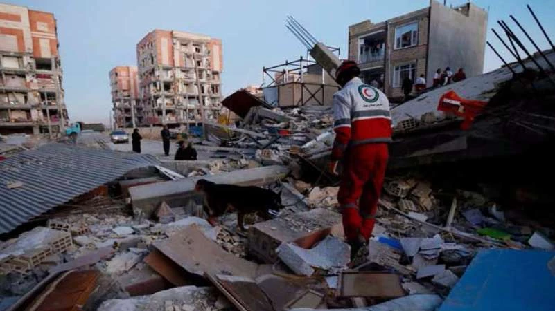 ما حصيلة ضحايا الزلزال الذي ضرب إيران والعراق؟