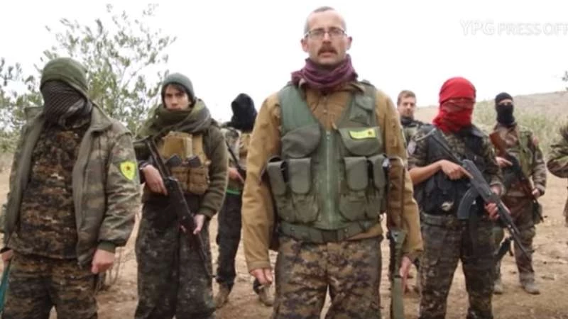 "الوحدات الكردية" تعلن وصول مجموعة جديدة من المقاتلين الأجانب إلى عفرين