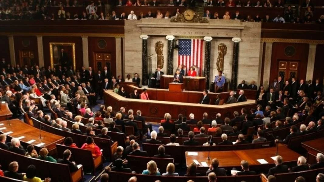 الكونغرس يعتزم تعديل أحد قوانينه الداخلية المرتبطة بالحجاب