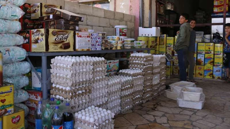 هكذا أنعش المُهجرون أسواق ريف حلب الغربي في رمضان (صور)