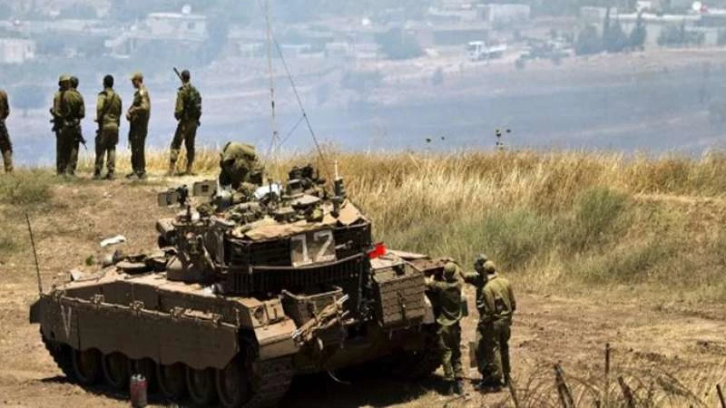 إسرائيل توجه رسالة لإيران وحزب الله بعد الضربة العسكرية على مواقع الأسد