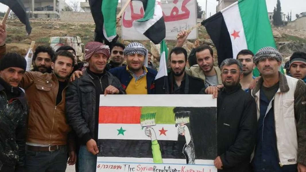مجهولون يغتالون ناشطين في إدلب (صور)