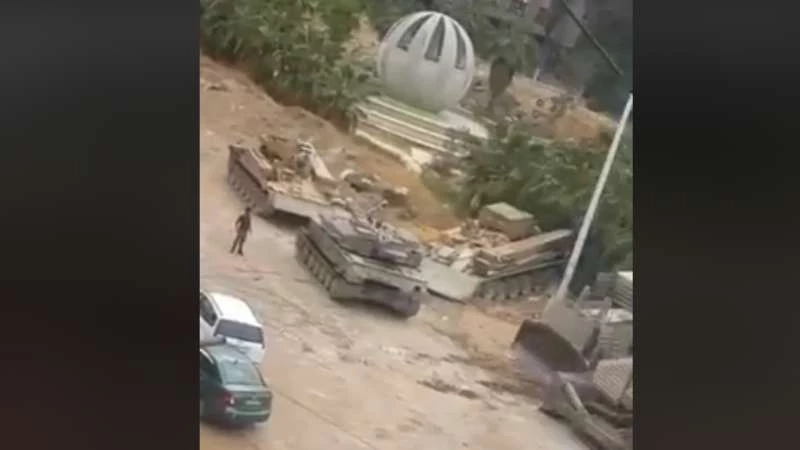 حشود عسكرية "ضخمة" للنظام على تخوم مخيم اليرموك (فيديو)