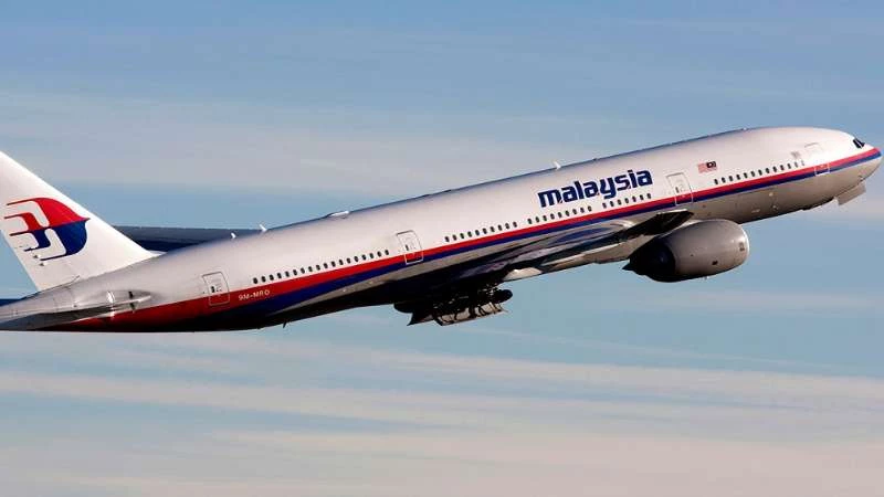 محققون يكشفون لغز الطائرة الماليزية وعلاقة روسيا بإسقاطها