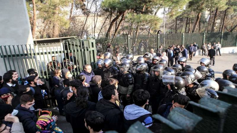 مقتل متظاهر في احتجاجات إيران