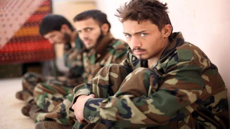 الغارديان: جيش الأسد المتهالك لن يستطيع خوض معركة إدلب