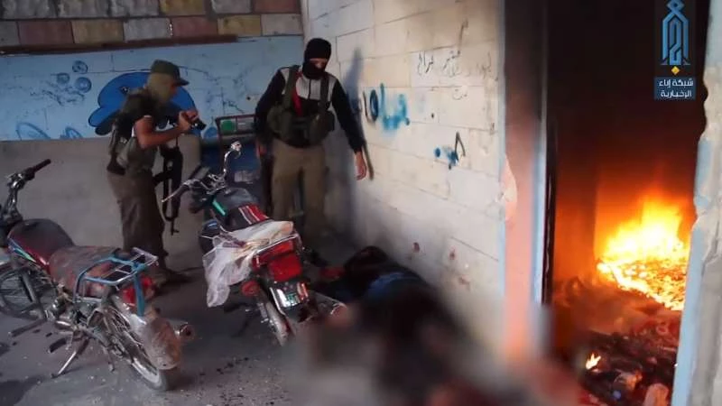"تحرير الشام" تقتل خلايا لداعش خلال مداهمة مقر لهم بإدلب (فيديو)