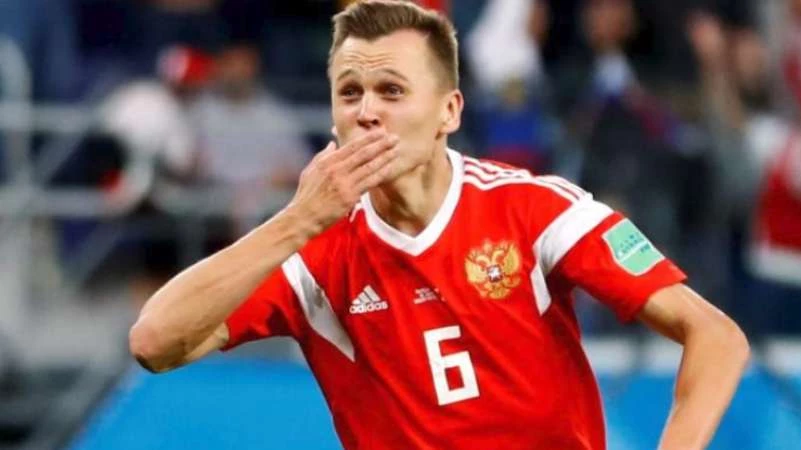تحقيق في احتمال حصول لاعب روسي على منشطات خلال كأس العالم