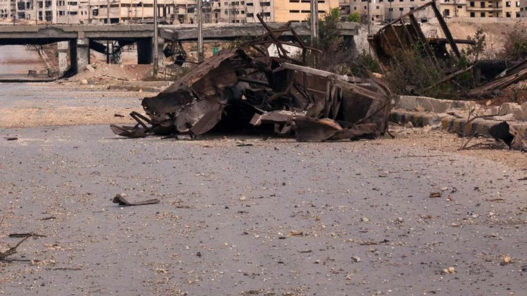التحالف يقصف مواقع داعش بريف دير الزور بصواريخ أرض أرض 