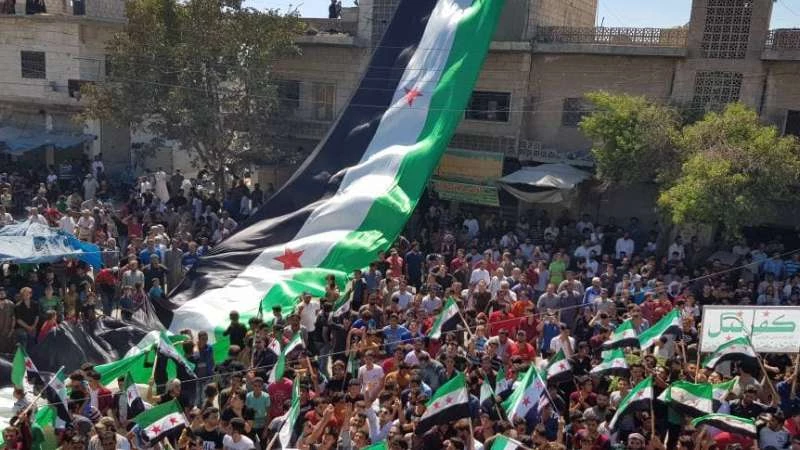 مظاهرات حاشدة تعم الشمال السوري (صور + فيديو)