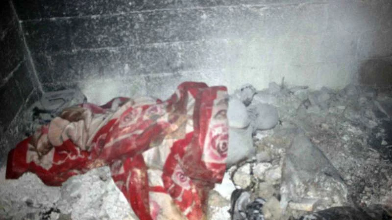 يُحرقون بالنابالم.. عشرات المحاصرين ضحايا القصف الروسي على الغوطة (صور)