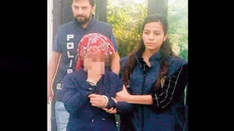 محكمة تركية تقاضي امرأة سورية قتلت حماتها ورمتها في حاوية