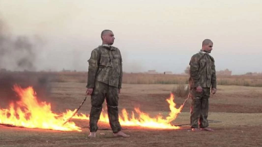 تنظيم "داعش" يحرق عدداً من أبناء الرقة أحياء