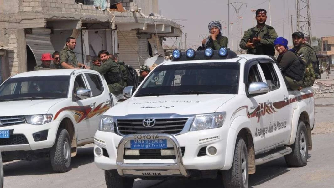 "الوحدات الكردية" تطالب أهالي حي الفيلات في الحسكة بإخلاء منازلهم