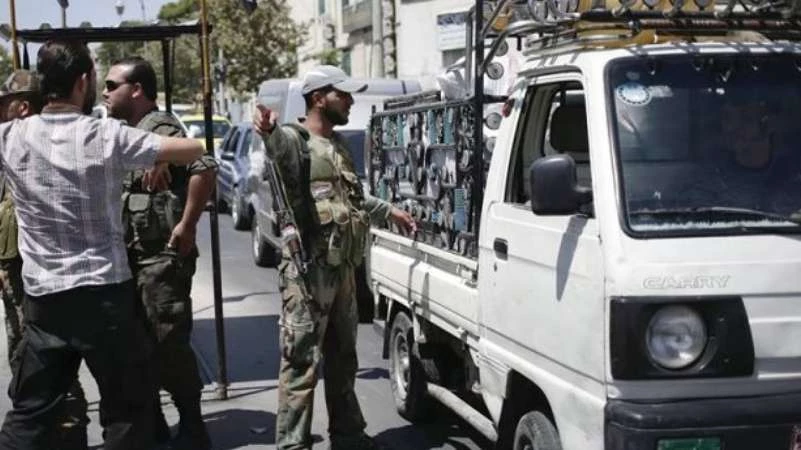 أمن النظام يعتقل نساء في مدينة قدسيا بريف دمشق