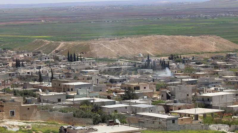 قرى جنوبي حلب ترفض دعوة الفصائل لإخلائها