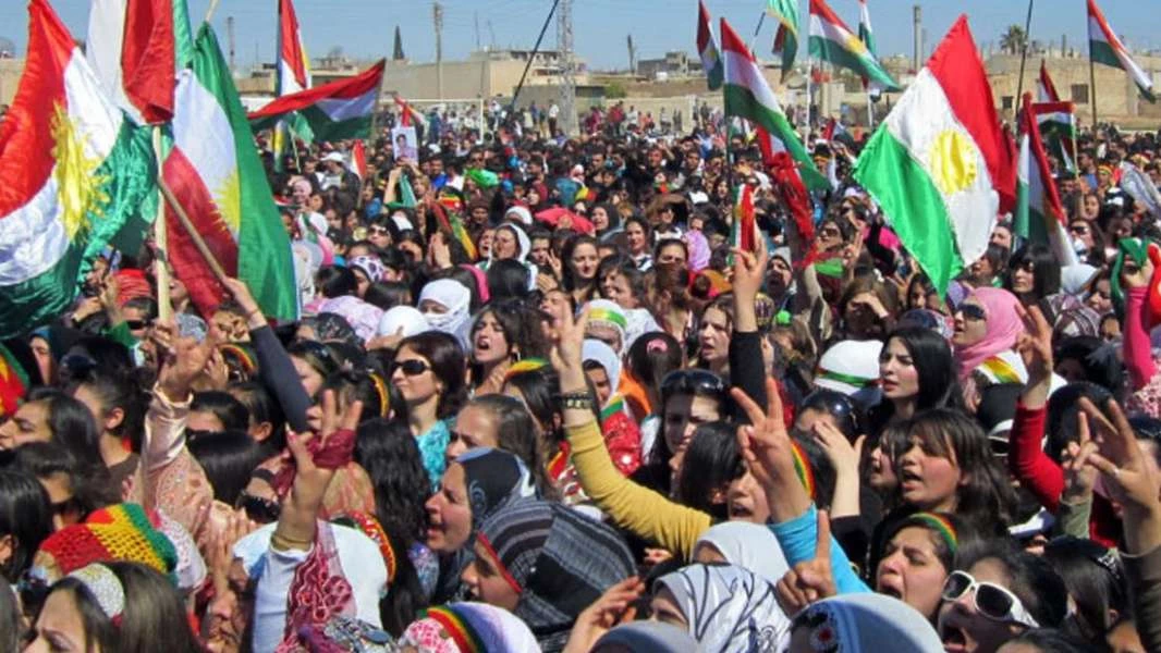 ما سبب دعوة روسيا لتضمين الأكراد في تحضير مسودة الدستور السوري؟
