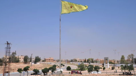 "الوحدات الكردية" تخلي مقرات لها في تل أبيض